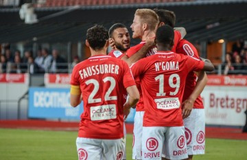  尼斯主场与强敌战平，法甲中游球队韧性十足